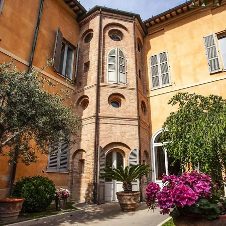 Palazzo Galletti Abbiosi Равенна