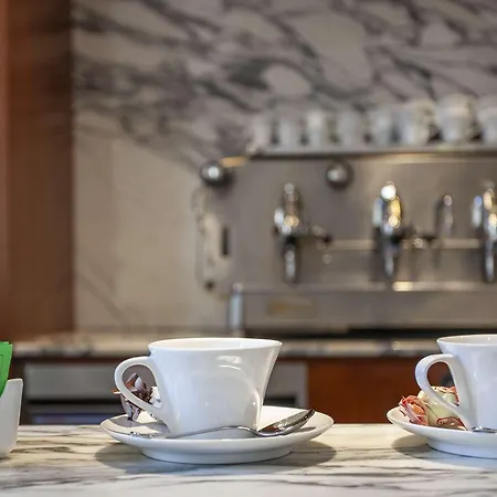 Palazzo Galletti Abbiosi 3*