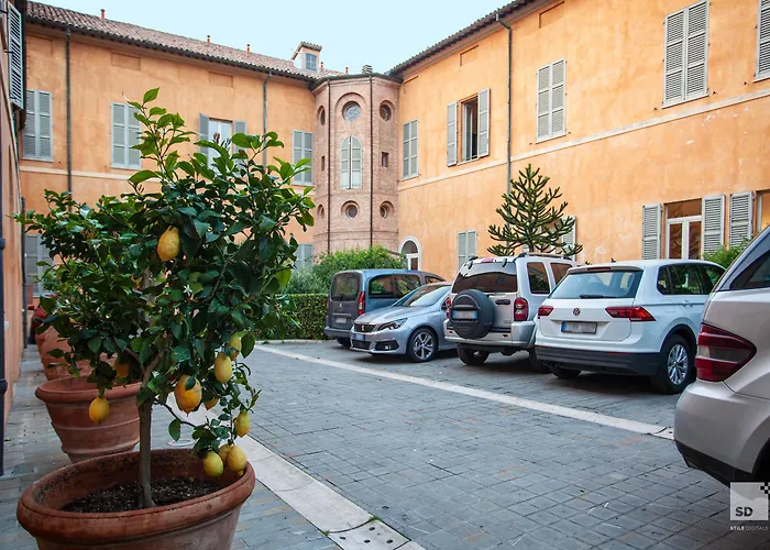 Palazzo Galletti Abbiosi 호텔 3*